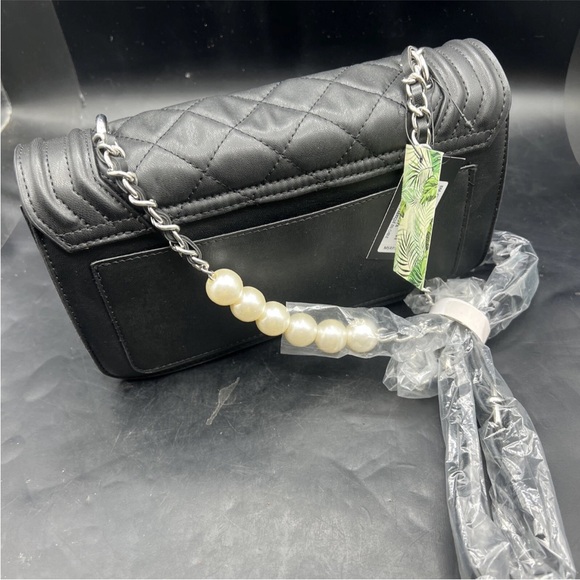 NWT Badgley Mischka quilted Crossbody with Bomber & Pearls - Picture 9 of 11